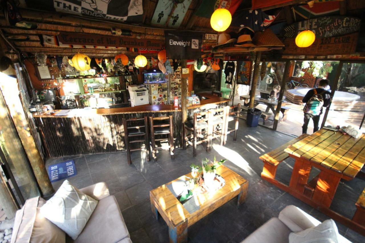Saltycrax Backpackers And Surf Hostel By Curiocity Bloubergstrand Esterno foto