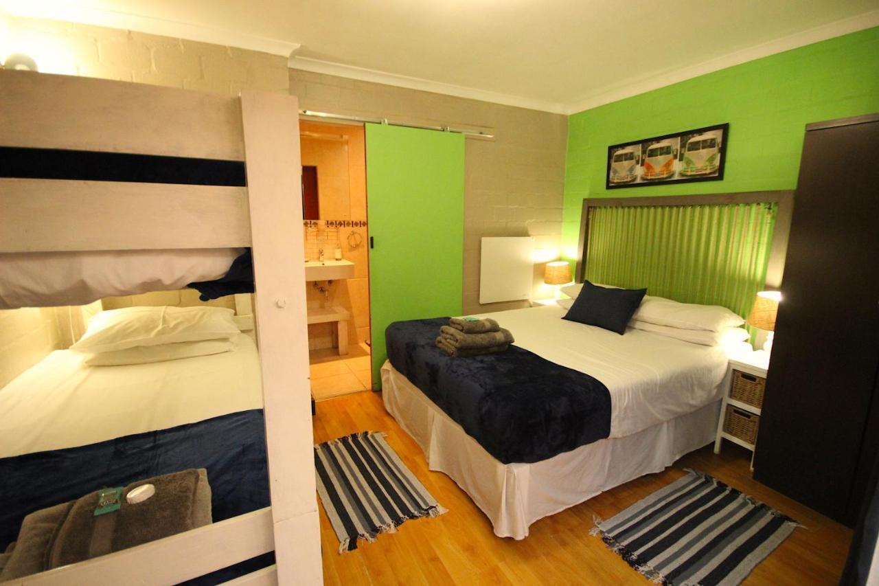 Saltycrax Backpackers And Surf Hostel By Curiocity Bloubergstrand Esterno foto