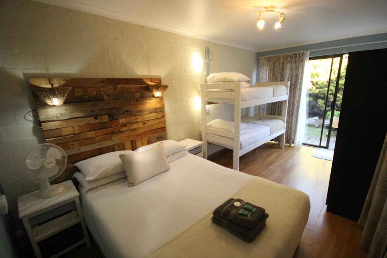 Saltycrax Backpackers And Surf Hostel By Curiocity Bloubergstrand Esterno foto