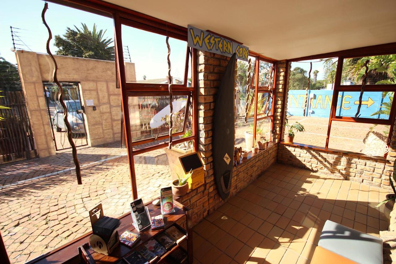 Saltycrax Backpackers And Surf Hostel By Curiocity Bloubergstrand Esterno foto