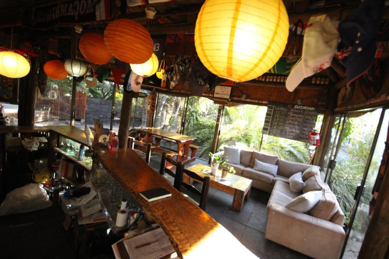 Saltycrax Backpackers And Surf Hostel By Curiocity Bloubergstrand Esterno foto